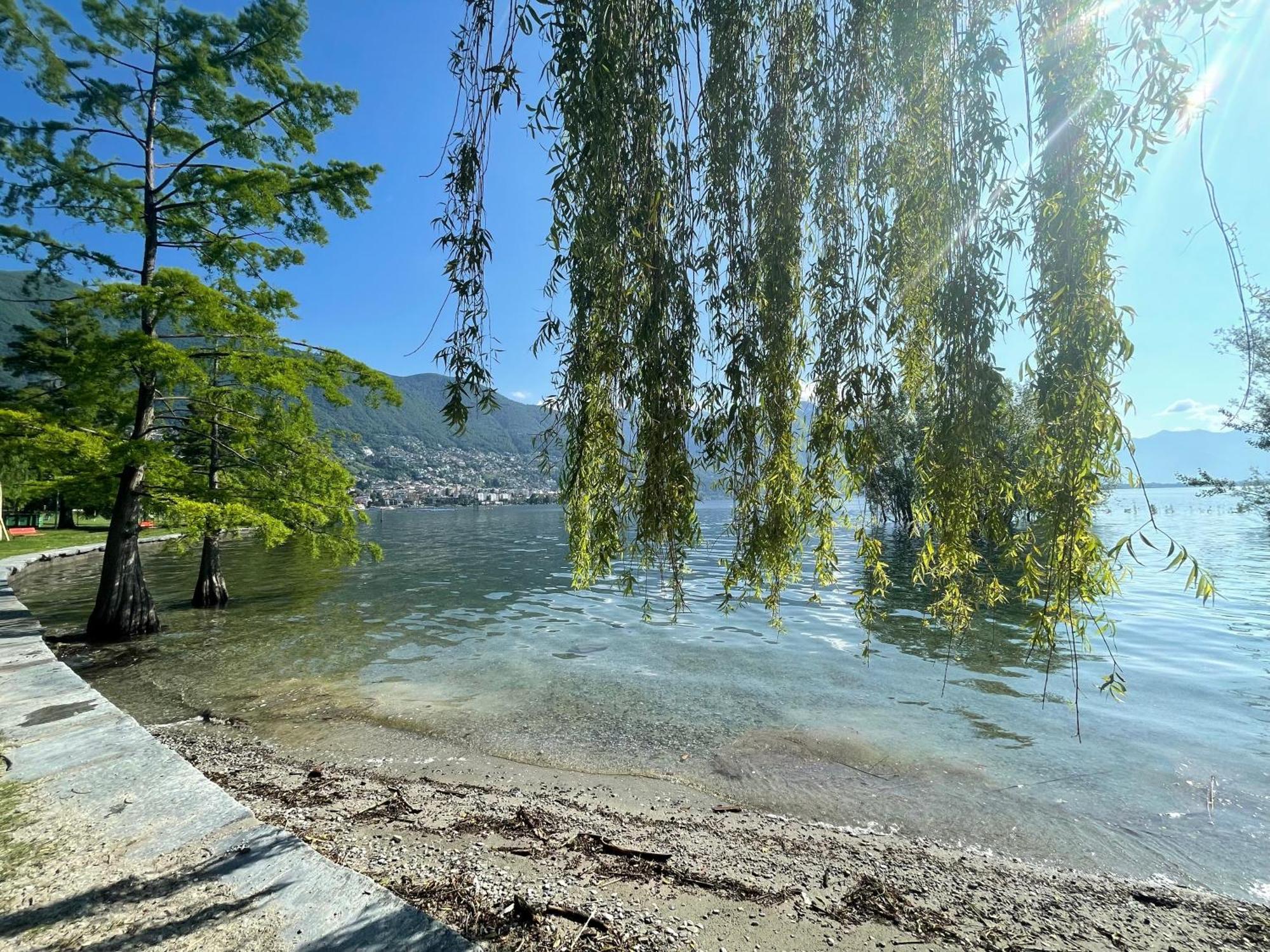 Апартаменти Locarno: Casa Lido Екстер'єр фото
